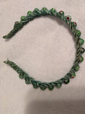 RARE Lele Sadoughi Rare Green Fiore (Glass bead) headband)
